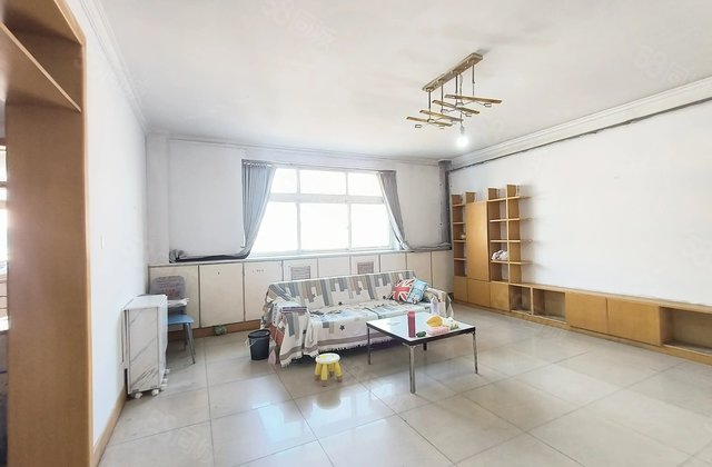 公安交警家属院3室2厅140㎡66万二手房图片