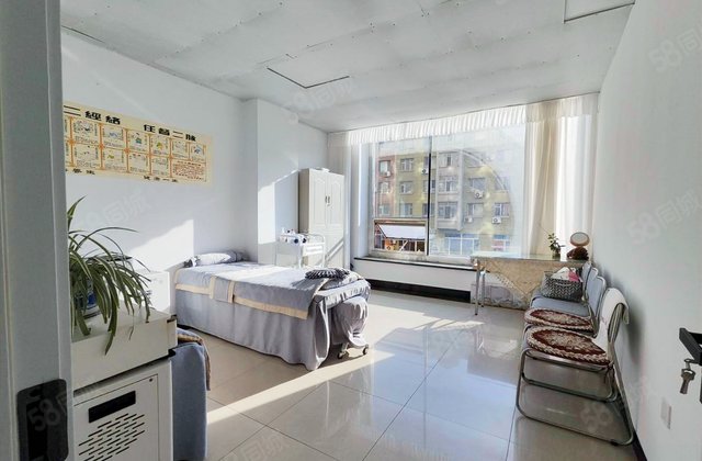 金鼎名城小区3室2厅130.01㎡70.8万二手房图片