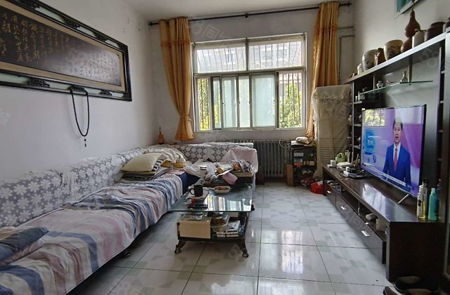 急售  急售  老文轩  八中 对过 商校家属院 三室两厅