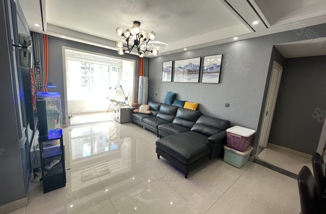 公司推荐全屋  装修！豪华装修星光和园！诚心出售！急售