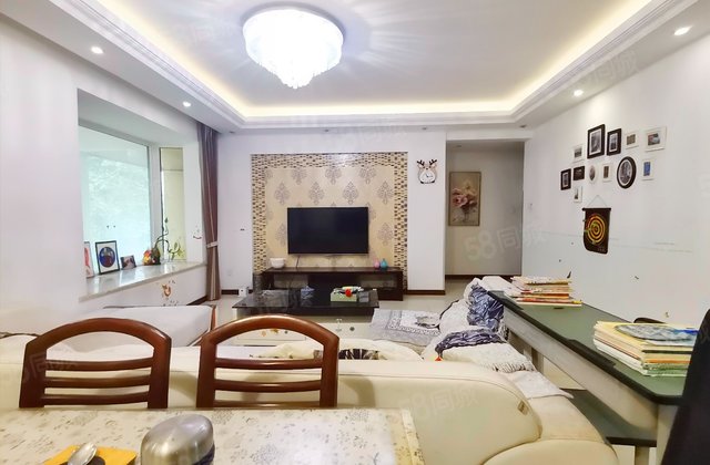 果壳里的城4室2厅124.44㎡139.6万二手房图片