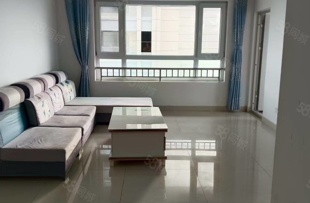 万达广场单价5000多日月城电梯房好楼层3室2卫60万全款