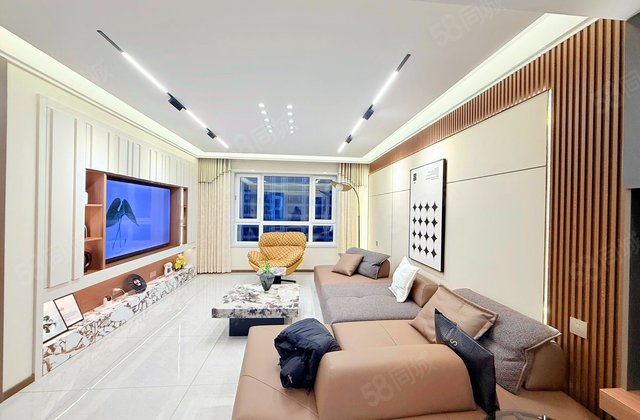 宝裕悦兰湾(二期)3室2厅116㎡133万二手房图片