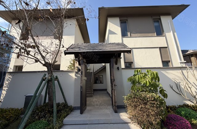 悦景庄西双版纳(别墅)3室2厅112㎡130万二手房图片