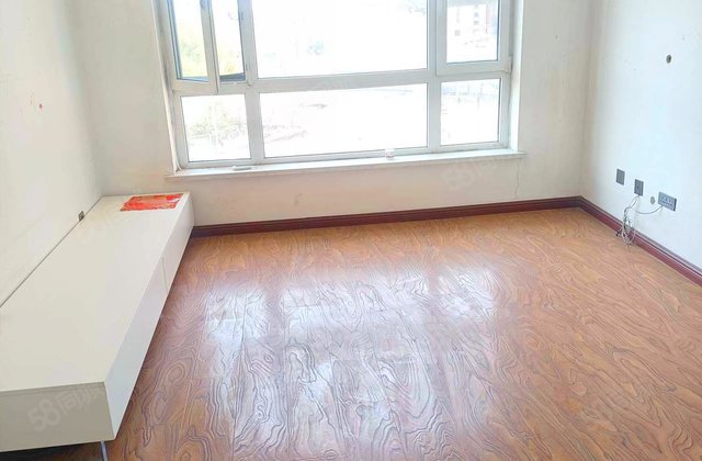 玖诚领域2室2厅70㎡39万二手房图片