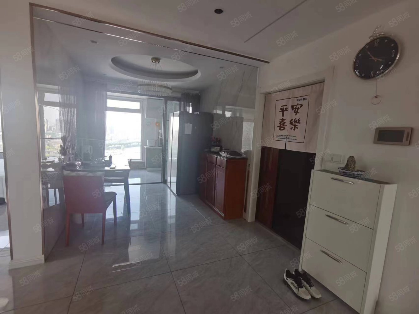 御澜山a区观景 23层 好楼层 精装修 带衣帽间 拎包入住