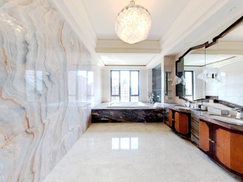 星河湾8室3厅7卫1018㎡南2000万