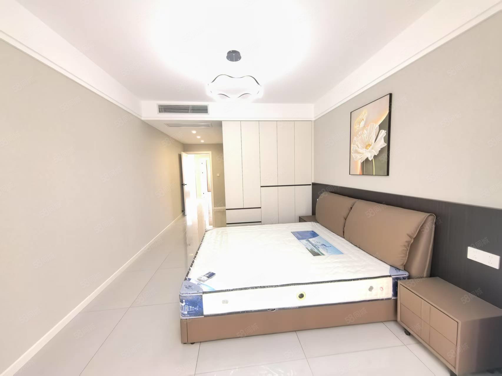 爱丽舍花园3室2厅1卫110㎡南北79万