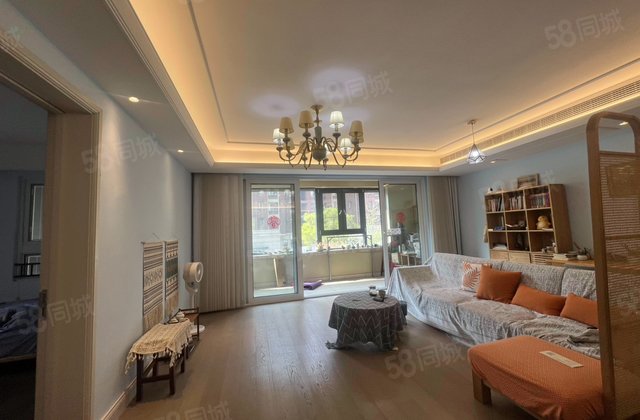 万科新都会4室2厅151.09㎡208万二手房图片