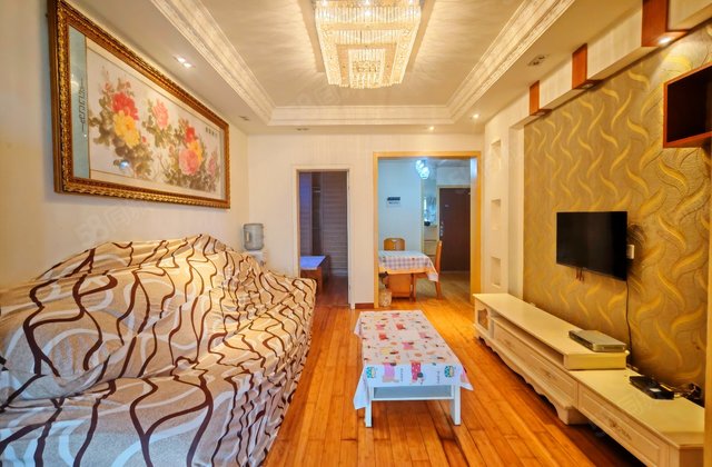 锦江城市花园三期3室2厅74.45㎡110万二手房图片