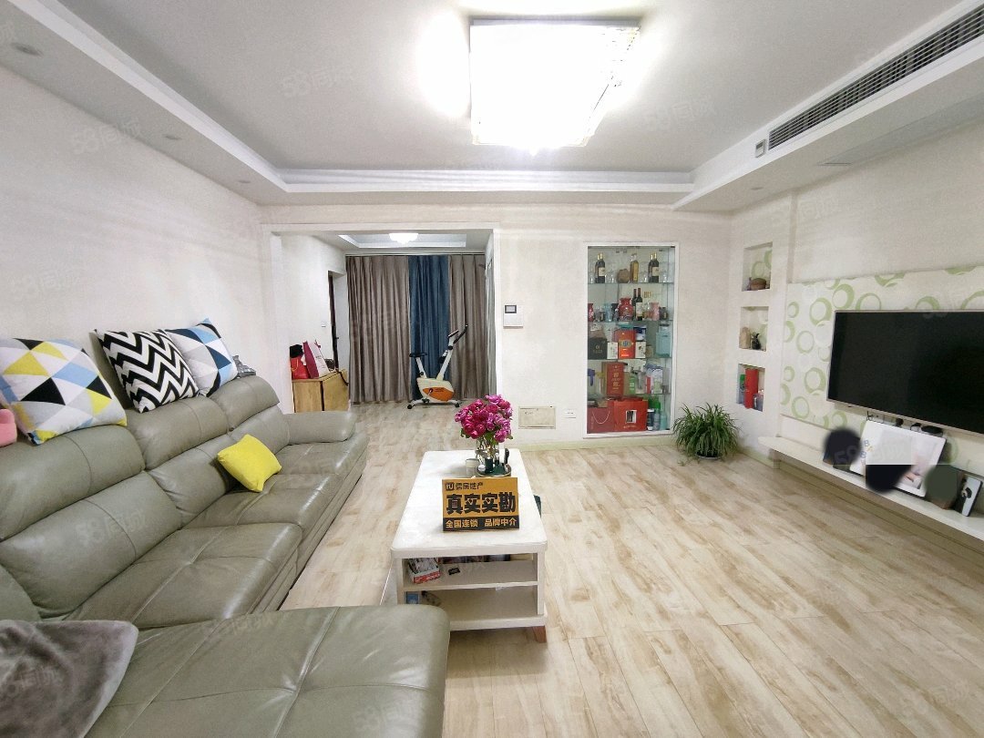 凤凰香郡2室2厅1卫86㎡南北45万