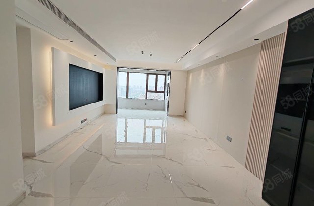 急售东昌中学，兴华路大桥观景，实验  外国语带车位精装清水湾