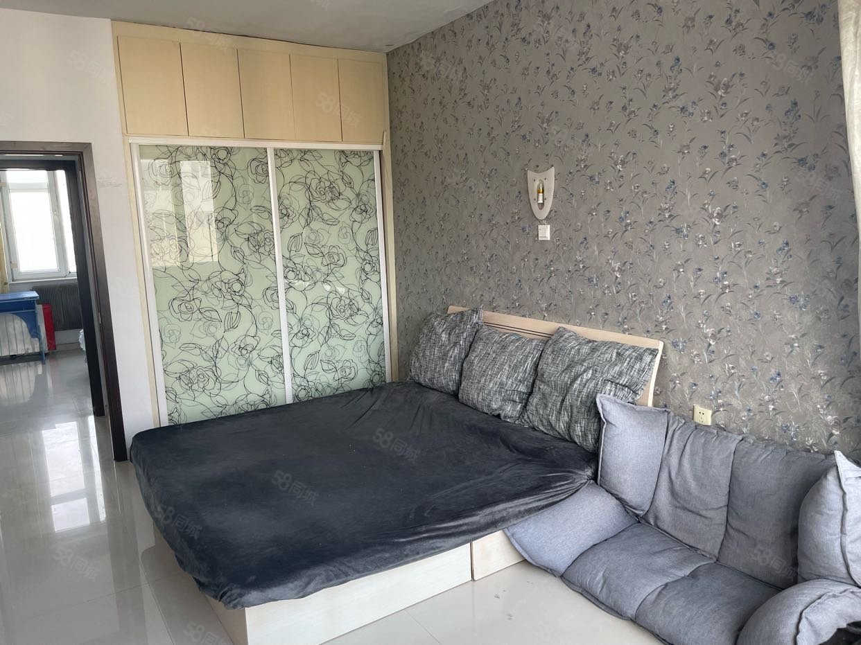 左岸香槟2室2厅1卫96㎡南37万