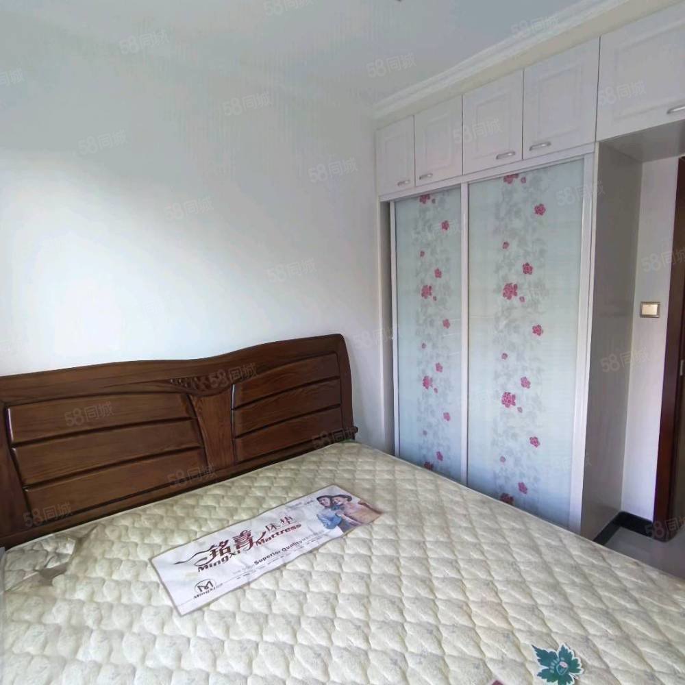 东苑明珠园3室2厅1卫124㎡南北65万