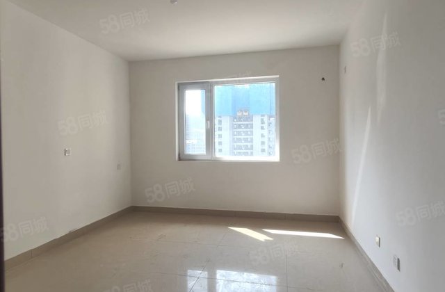 走一手！！东昌壹号院，祥荷园旁，电梯小高低公摊，全天采光通透