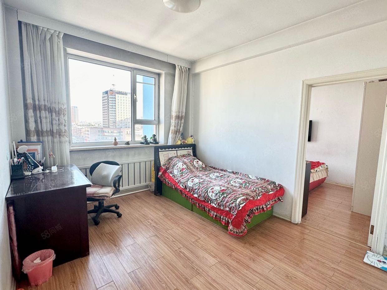 意发大厦1室1厅1卫59.47㎡西北25万