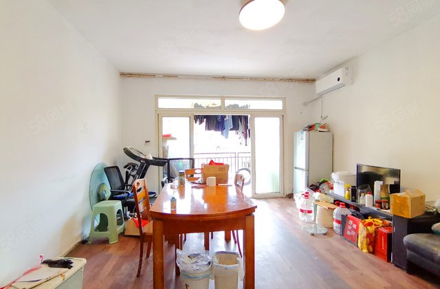 天骄年华4室2厅142.77㎡140万二手房图片