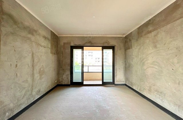 合谊理想城(一期)4室2厅130.2㎡118万二手房图片