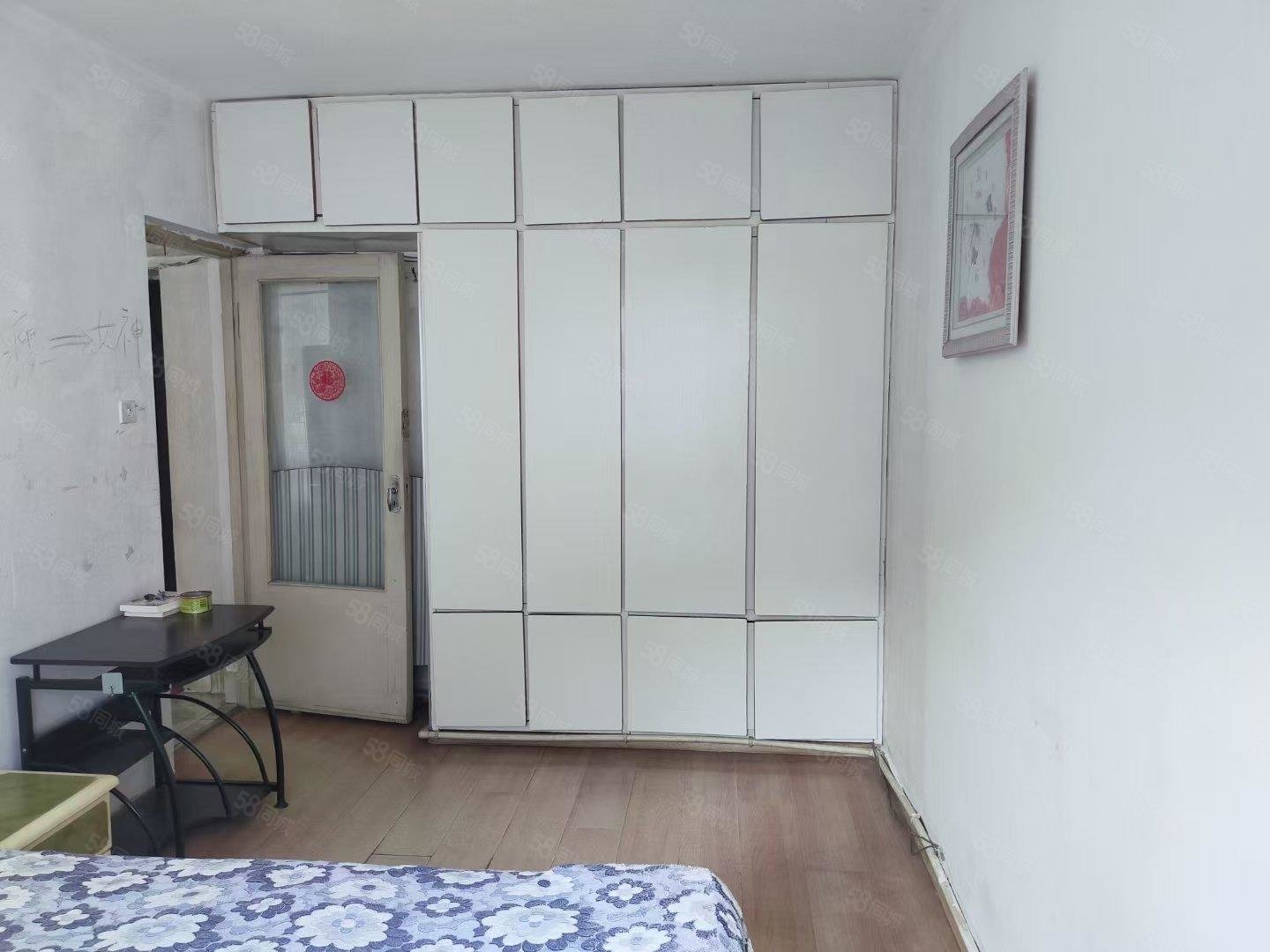 蓝翎小区2室0厅1卫45㎡南12万