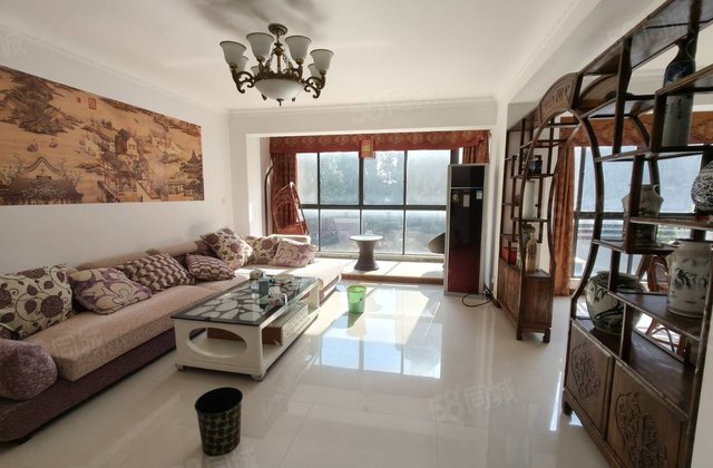 中央花园3室2厅138㎡130万二手房图片