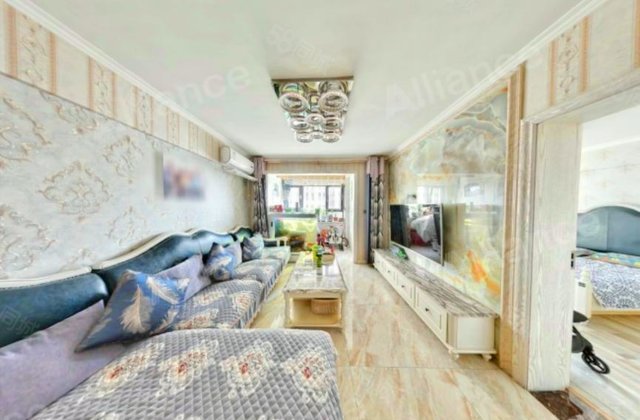 东港家园3室2厅113㎡120万二手房图片