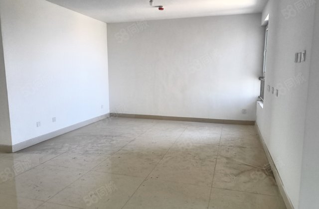 郑坑乾祥居花园！走一手！大三室！送储藏室！