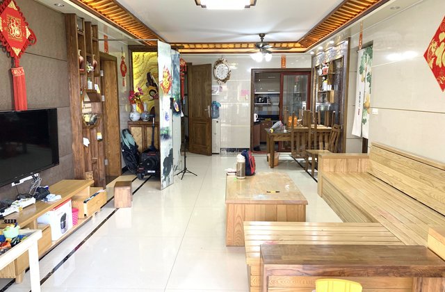 云山峰境花园4室2厅143㎡118万二手房图片