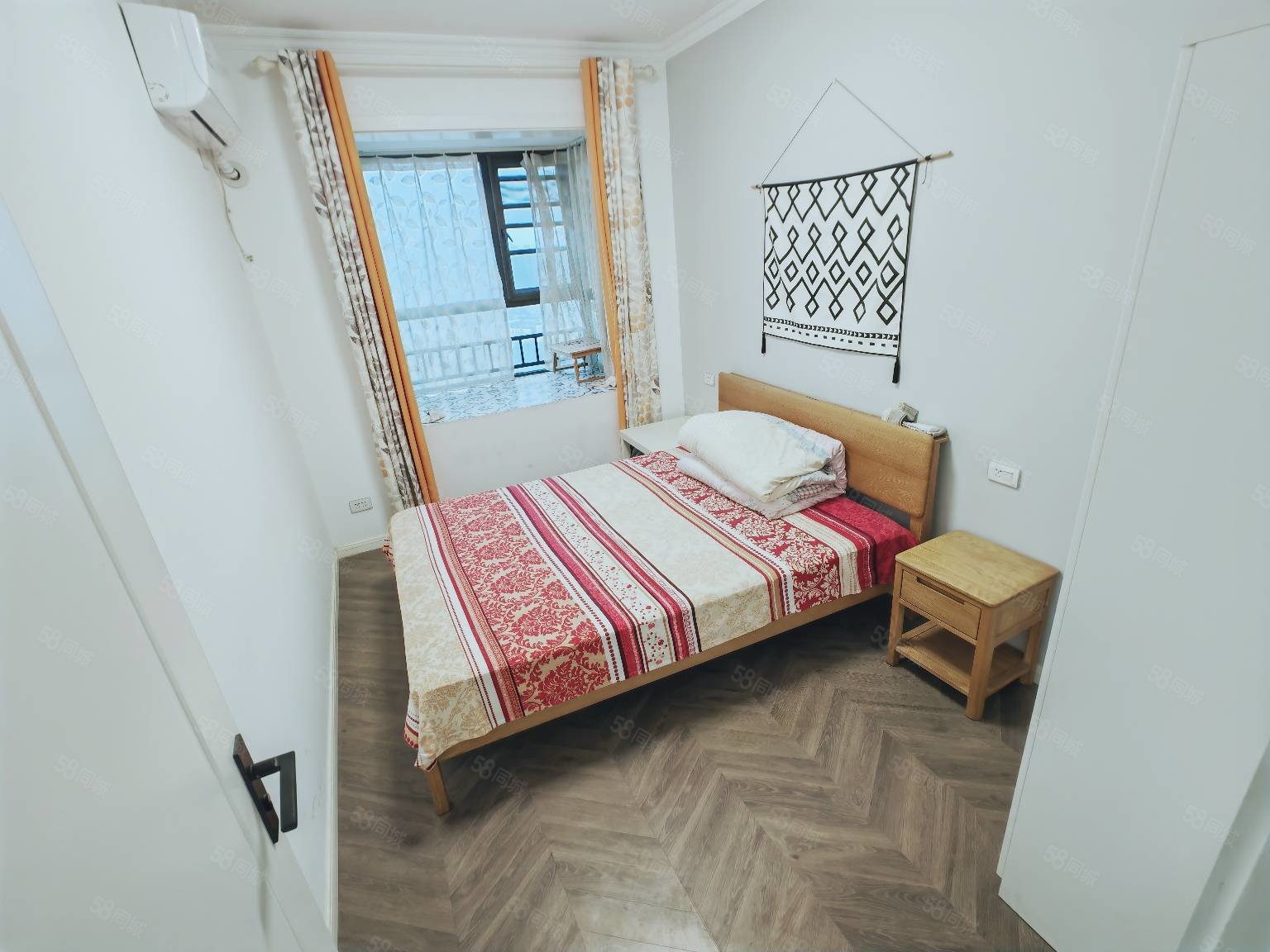 锦翔翰林世家3室2厅1卫100㎡南北62.8万