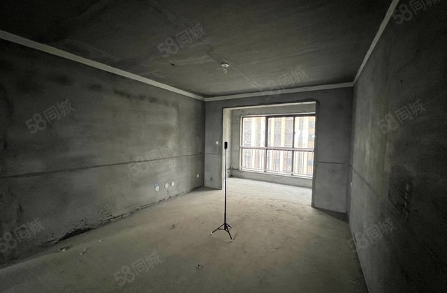 银杏雅苑3室2厅122㎡89.8万二手房图片