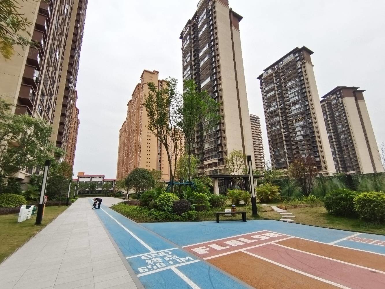 金科集美天樾4室2厅2卫125㎡南北78万