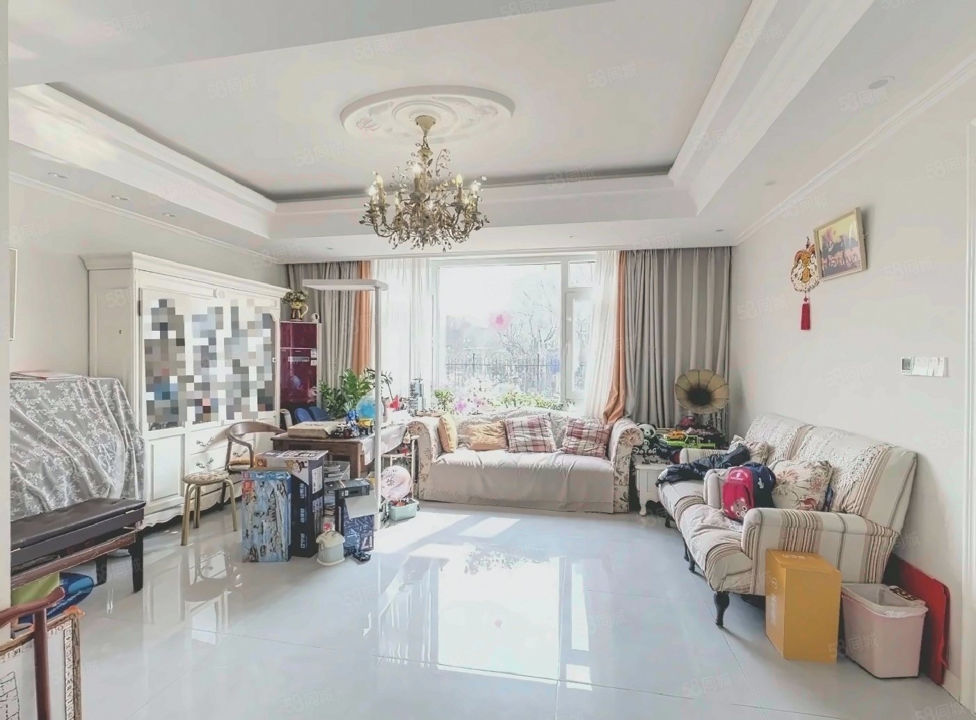 楓露皇苑6室3廳1衛(wèi)243.1㎡南北1410萬(wàn)