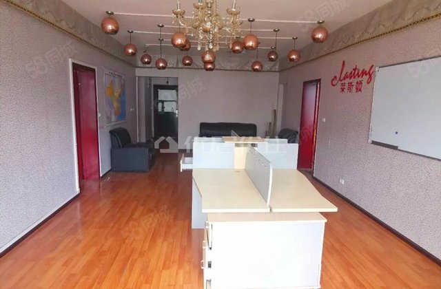 富都大厦3室2厅129.58㎡110万二手房图片