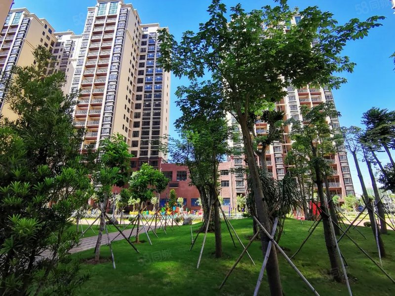 海口老城四季康城二期明星楼盘好户型价格低送的面积多南北通透