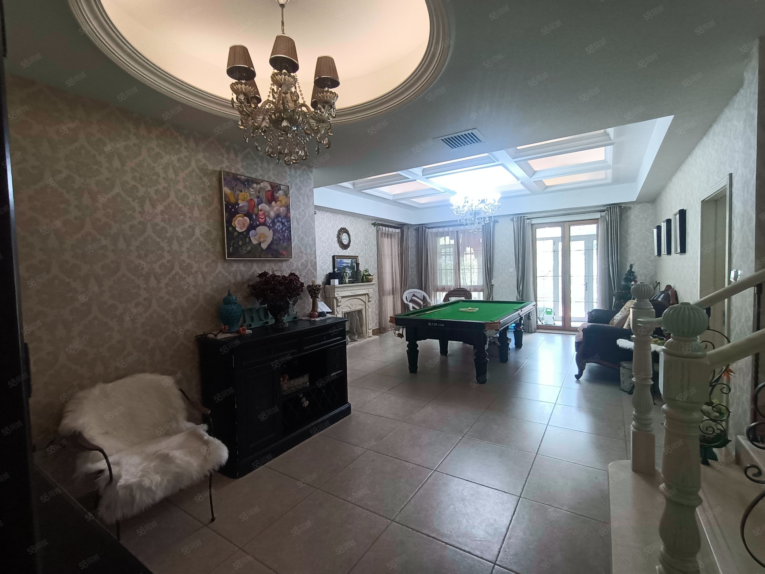 藍(lán)岸麗舍(別墅)4室2廳4衛(wèi)389.46㎡南北1150萬(wàn)