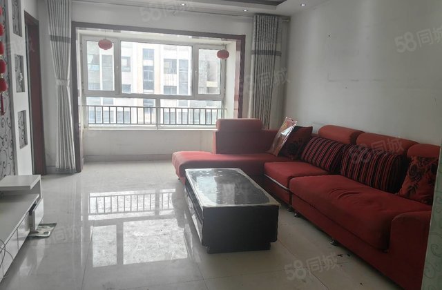 房东着急卖 阿卡三期 电梯房 精装修 免大税