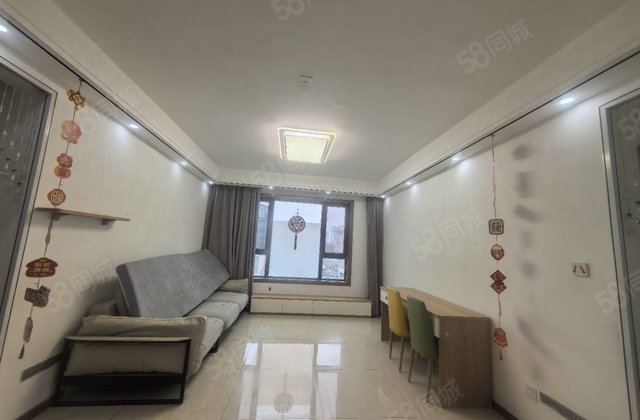 民生凤凰城16号院4楼东边户新一中 外国语 民生  实验