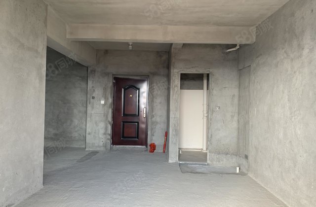 国湄领秀3室2厅116.52㎡75.7万二手房图片