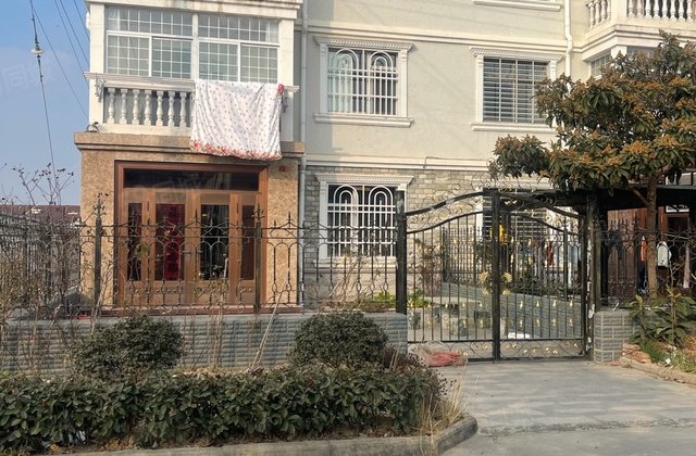 盐城五室豪华装修满五二手房网,盐城五室豪华装修满五房产网,盐城五室
