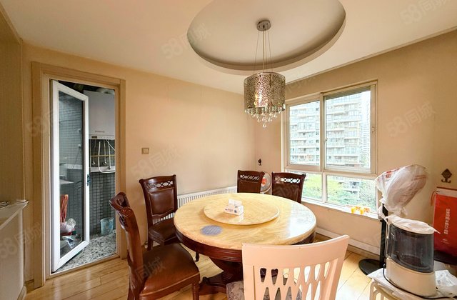 空港16区3室2厅133㎡146万二手房图片