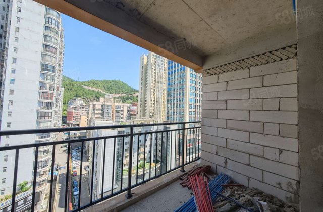 迪亚豪斯3室2厅129㎡59.8万二手房图片