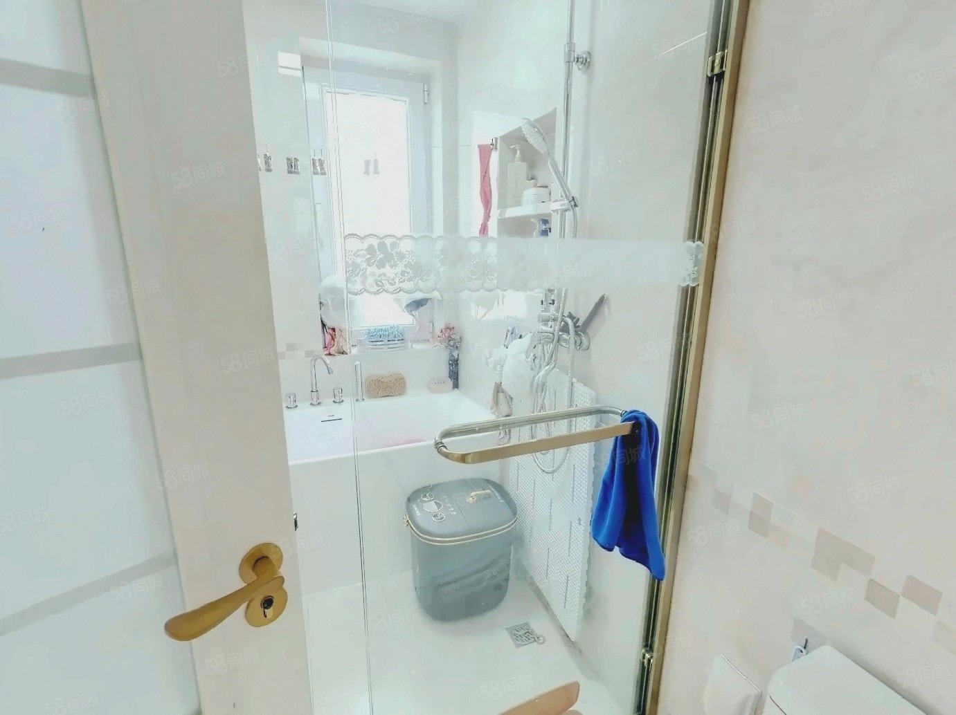 楓露皇苑6室3廳1衛(wèi)243.1㎡南北1410萬(wàn)