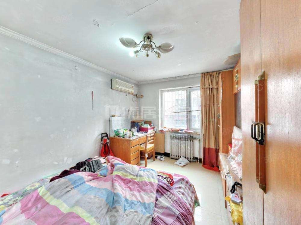 玉橋北里2室1廳1衛(wèi)57.9㎡東南138萬(wàn)