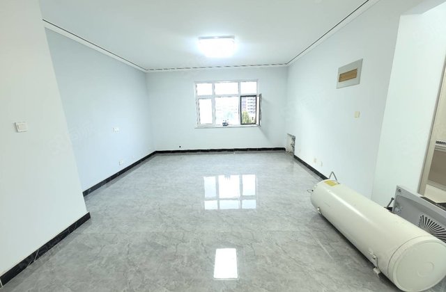 区政府，奥森，聊大一实验，城市芳华孟达三室免大税带车位储藏室