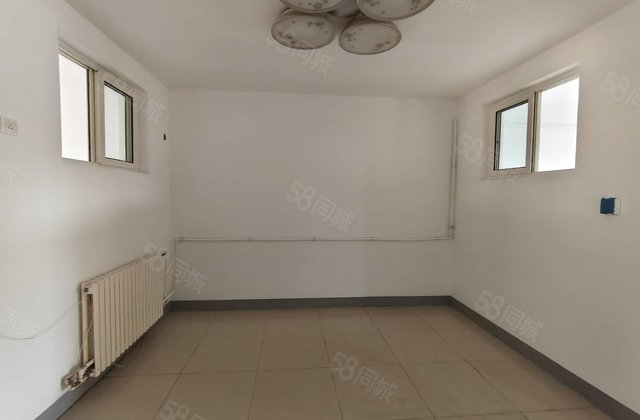 东昌，新星，附近非顶，三室有储