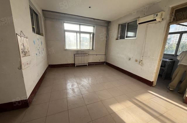 急售东昌中学 北顺   边户 三中家属院北 免大税 有钥匙