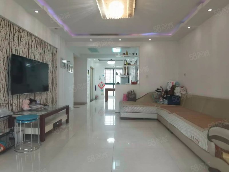 阅湖花园多层楼层公摊少无遮挡送35平米住人储藏室