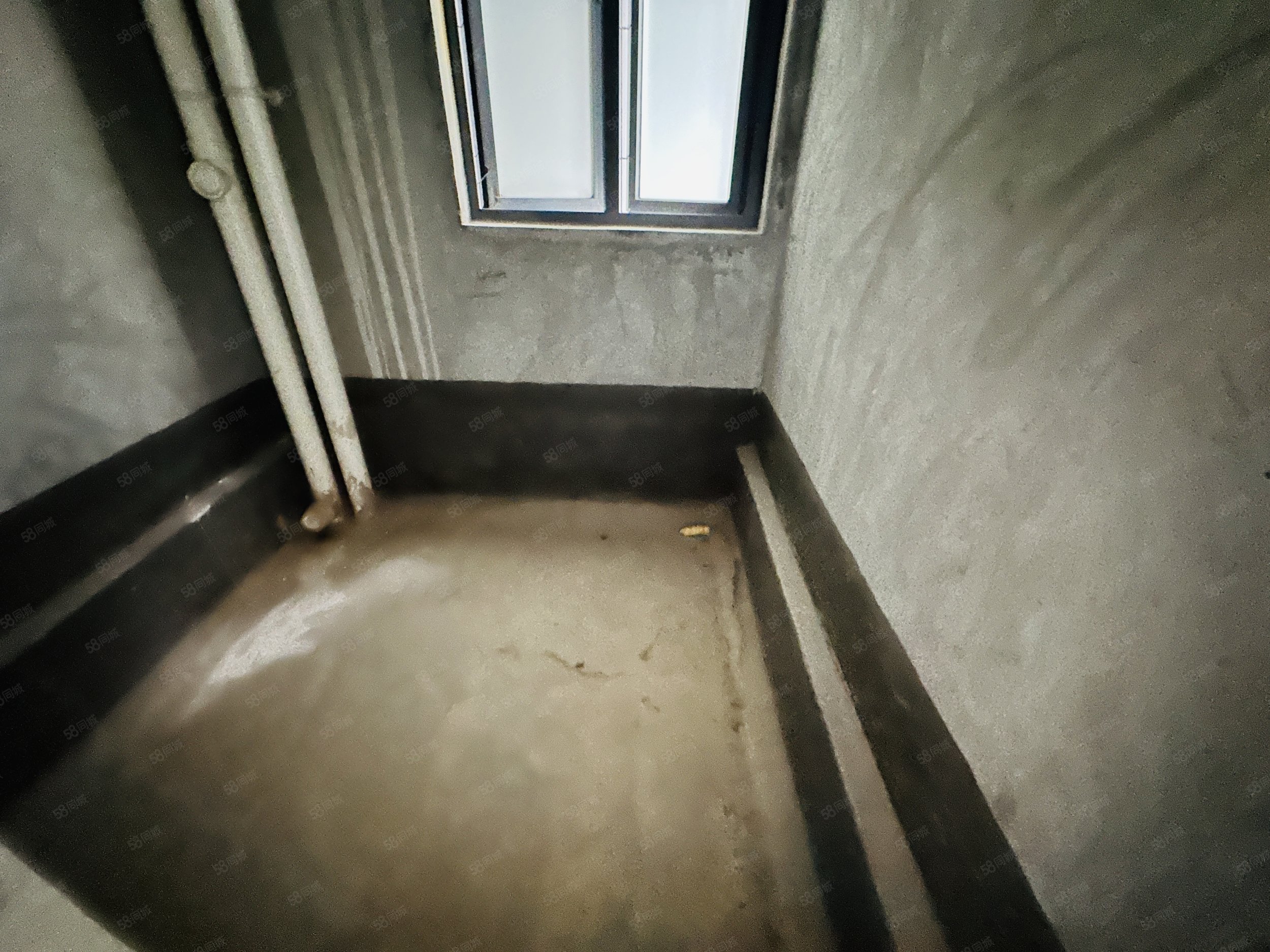 香山苑小区(张湾)3室2厅2卫106㎡南北78万