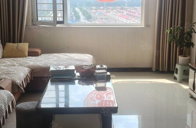 宏屹国际城3室2厅139㎡56万二手房图片