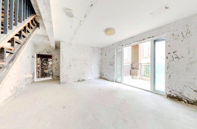 中新公园大道4室2厅139.05㎡122万二手房图片