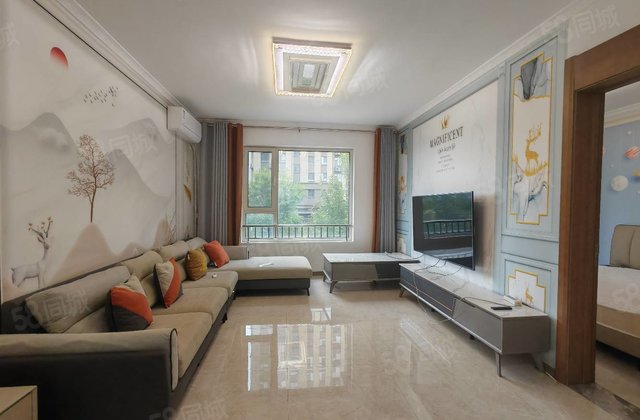 急售！松桂路 培文对过 民生11号院 三叶草户型 精装三室